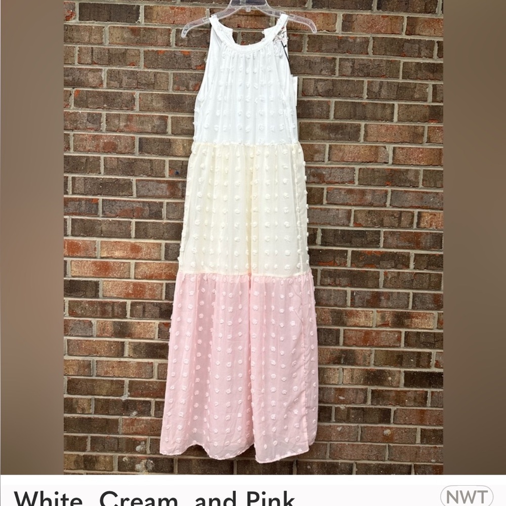 ANDREE BY UNIT White and Cream Halter Maxi Sundress